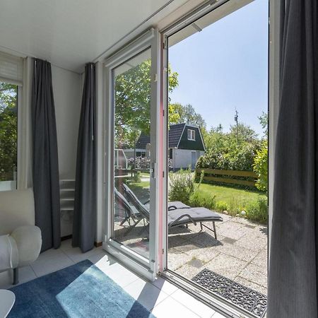 Holiday Home With Pool By The Sea Sint Maartensvlotbrug 外观 照片